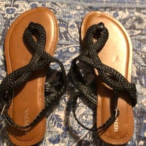 Merona thong sandals